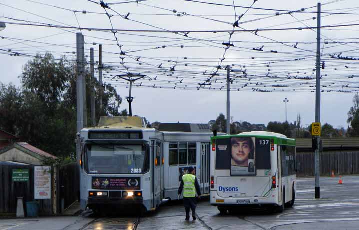 Yarra Trams B class 2083